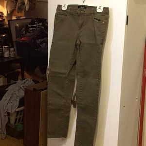 Jeans 5 items for $20❤️